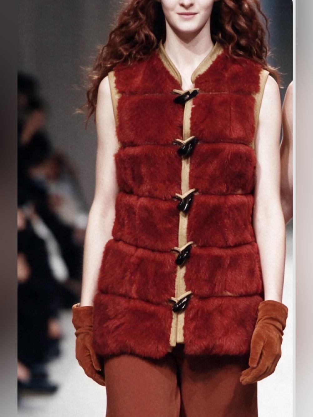 Dana Stein fur vest